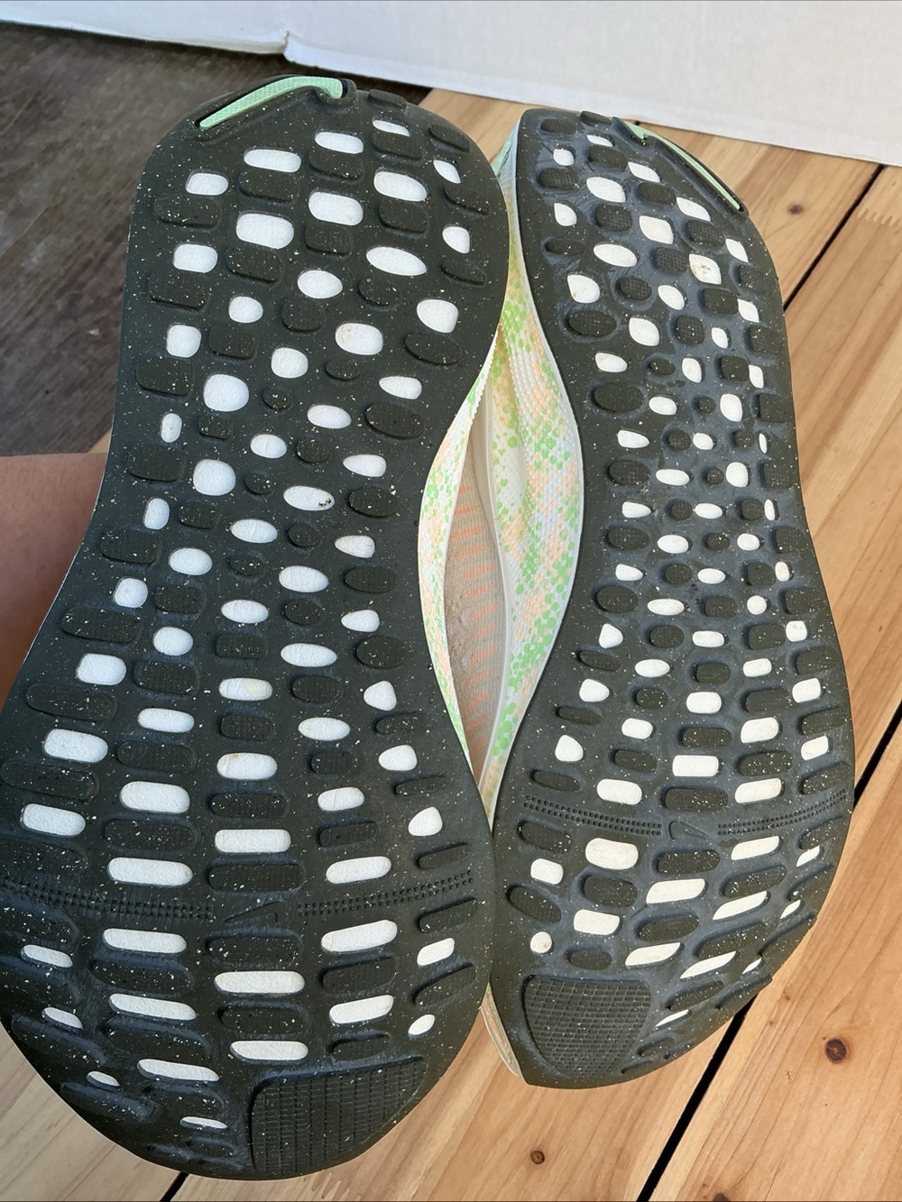 Nike Women's White & Peach Knit Running Sneakers - Picture 7 of 9